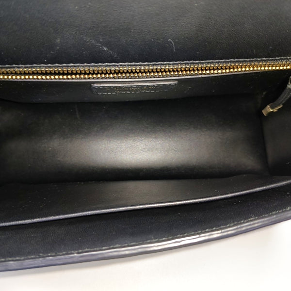 30 Montaigne Calfskin Black
