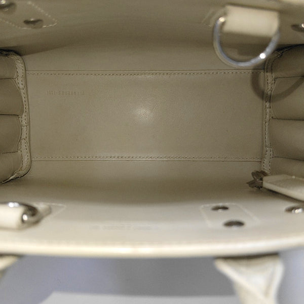 SAC DE JOUR Nano Calfskin White
