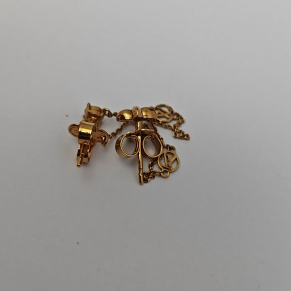Metal Gold Stud Earrings