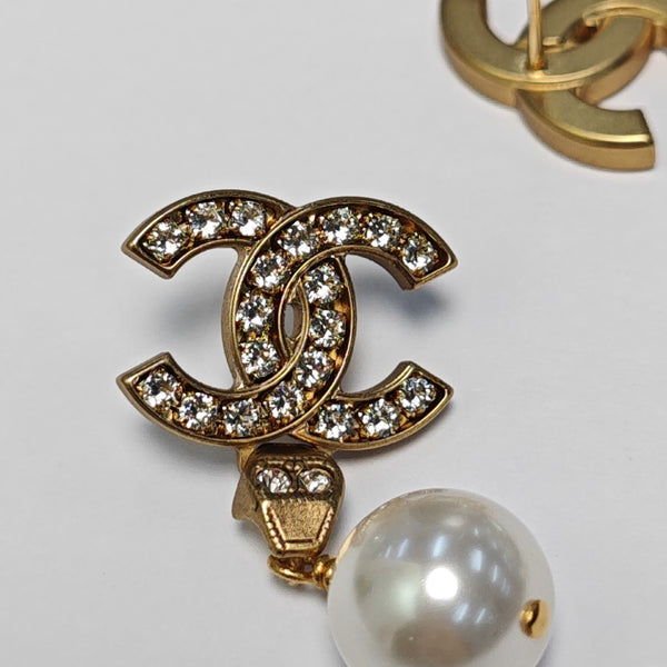 CC Logo Metal White Earrings