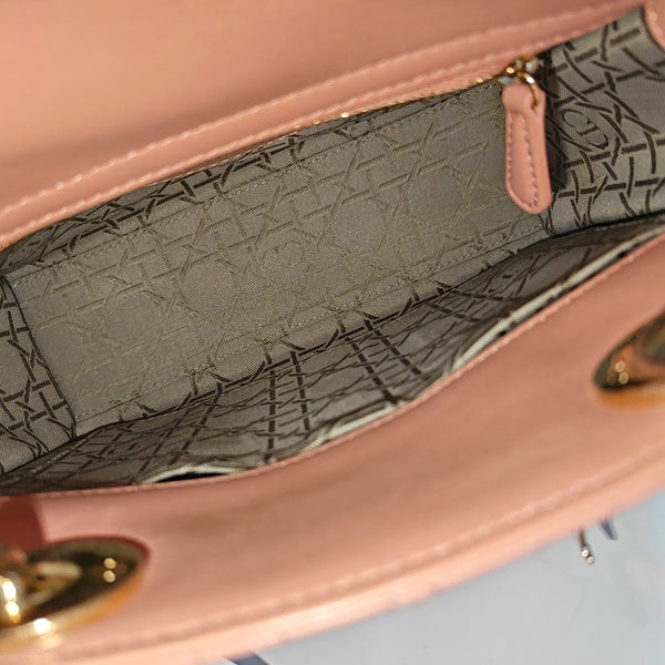 Authenticated pre-owned Lady Dior Small Cannage Lambskin Pink - Tote Bag at Looply