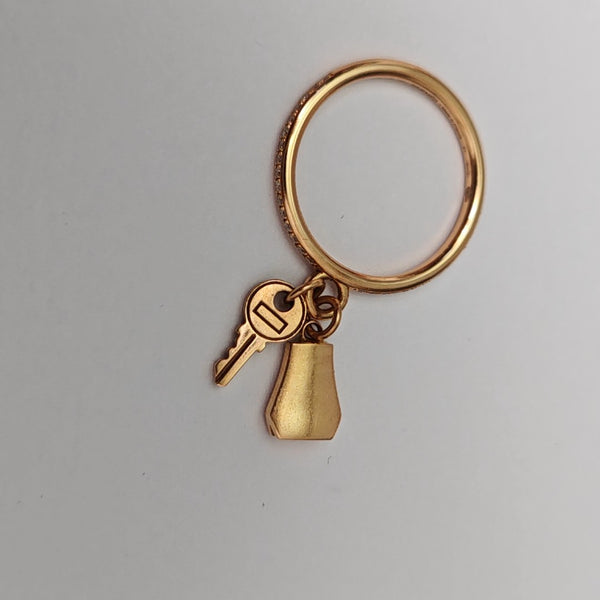 Kelly Clochette 18k Gold Rose Gold Ring EU 51