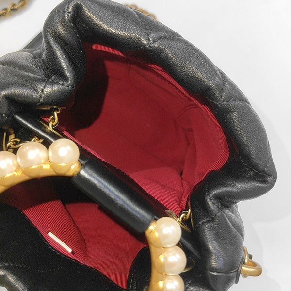 Quilted Lambskin Bucket Bag Black