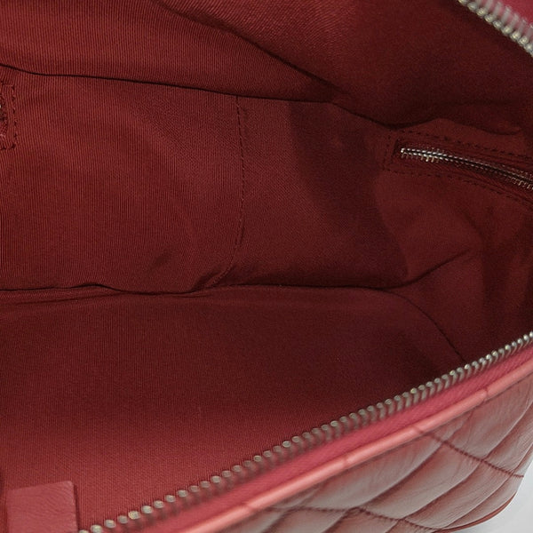 AQUARIUM Quilted Calfskin Red