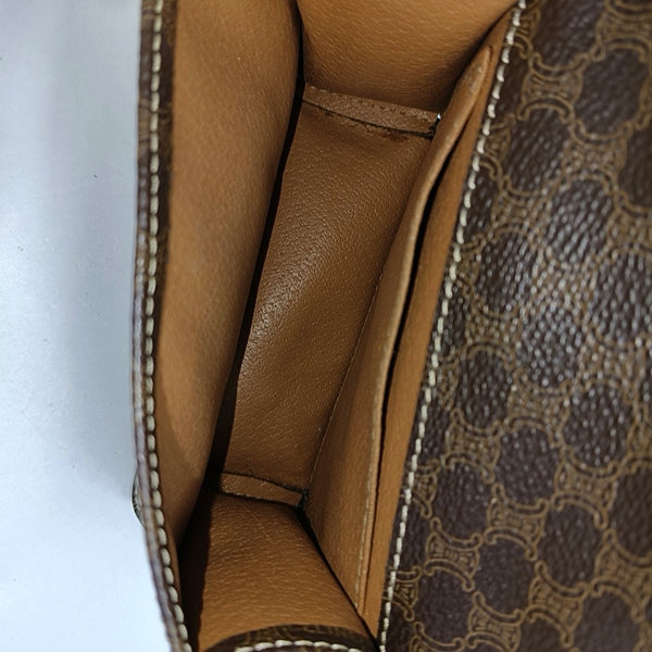 Coated Canvas Brown