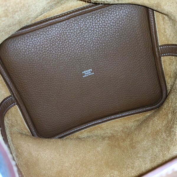 Authenticated pre-owned Picotin Lock 22 Clemence Brown - Bucket Bag at Looply