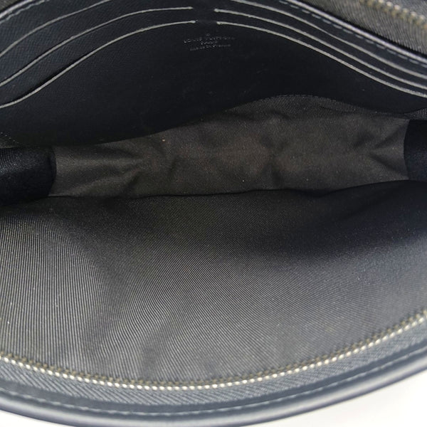 Pochette Voyag MM Monogram Coated Canvas Black