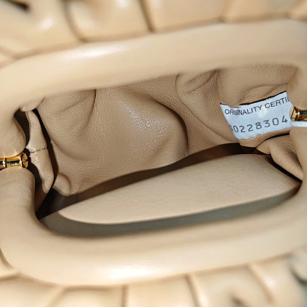 The Pouch Calfskin Beige