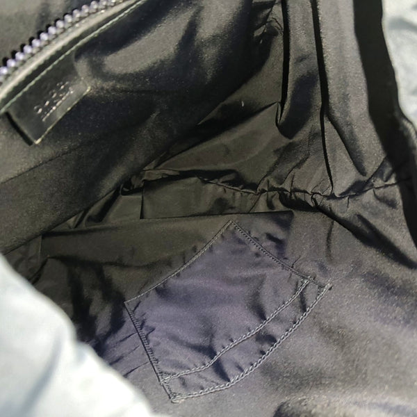 Techpack Canvas Black