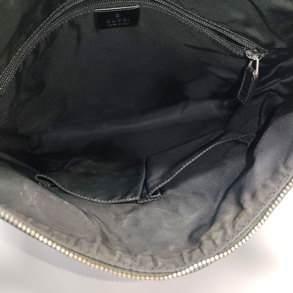 Canvas Black