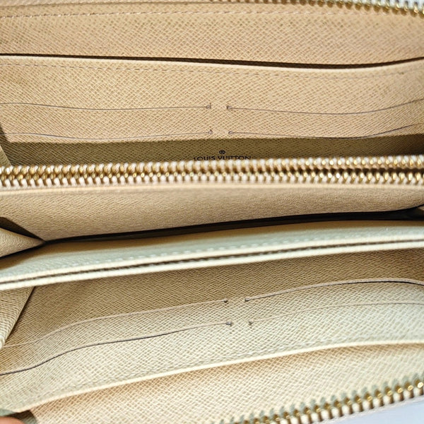 ZIPPY Damier Azur Coated Canvas White Wallet