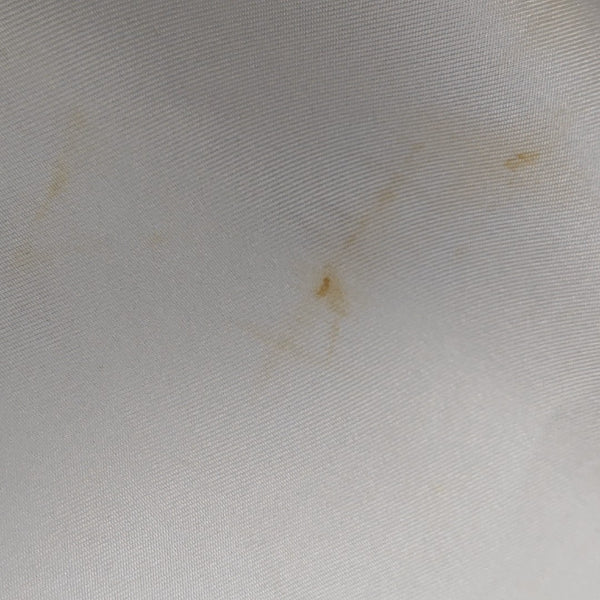 Pañuelo de seda de mora blanca