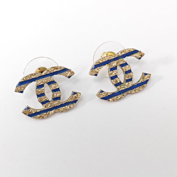 Metal Gold Stud Earrings