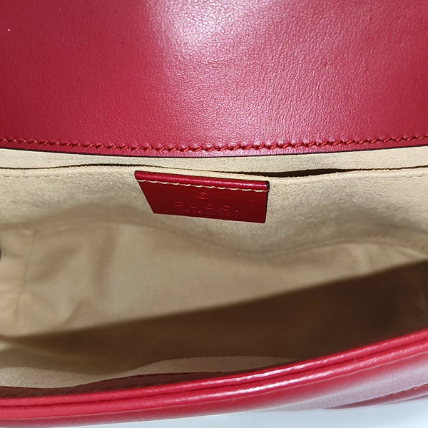 Authenticated pre-owned GG Marmont Small Quilted Calfskin Red - Shoulder Bag at Looply
