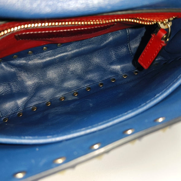 Rockstud Medium Quilted Lambskin Blue