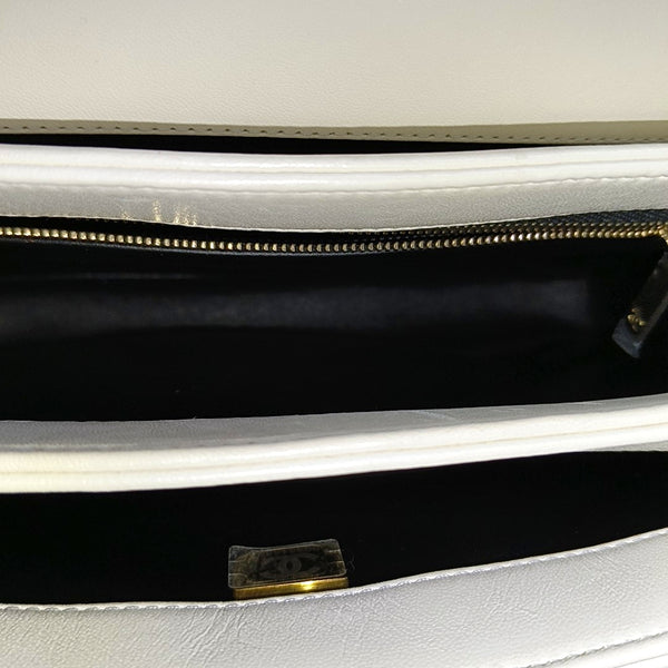 TRENDY CC Quilted Lambskin White