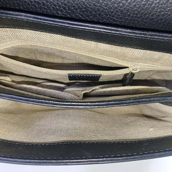Interlocking G Large Calfskin Black