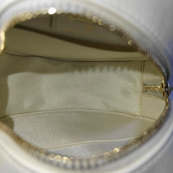 Authenticated pre-owned CHANEL 19 Quilted Lambskin White - Crossbody Bag at Looply