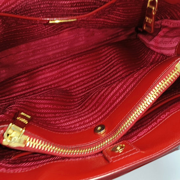 Galleria Saffiano Calfskin Red