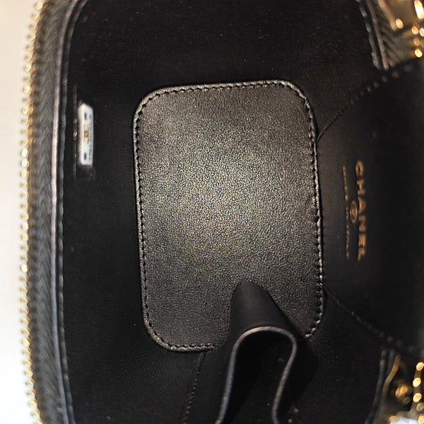 VANITY CASE Mini Quilted Lambskin Black