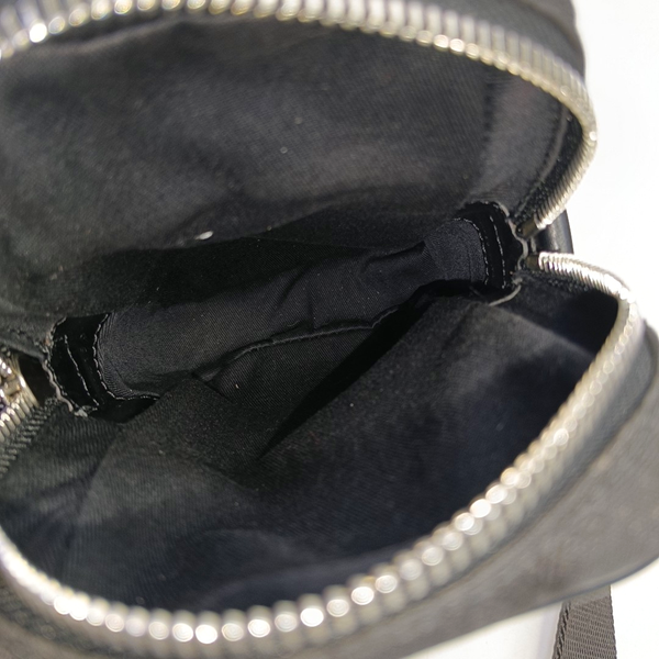 TRIOMPHE CANVAS Mini Canvas Black