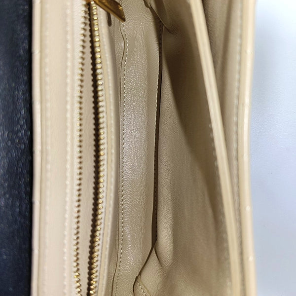 Authenticated pre-owned C Calfskin Beige - Shoulder Bag at Looply