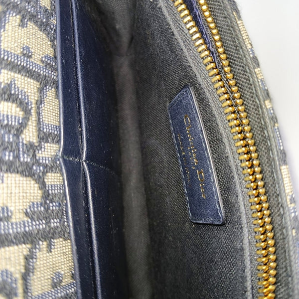 30 Montaigne Mini Oblique Canvas Blue
