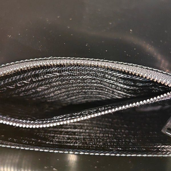 Re-Edition Leather Black