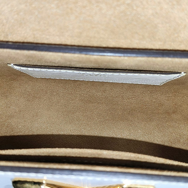 Authenticated pre-owned TWIST PM Epi White - Shoulder Bag at Looply