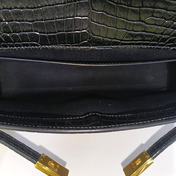 MANHATTAN Medium Calfskin Black