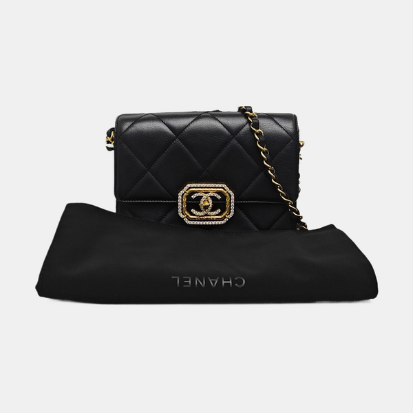 CLASSIC FLAP Mini Quilted Calfskin Black