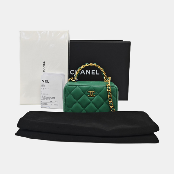 Quilted Lambskin Shoulder Bag Green