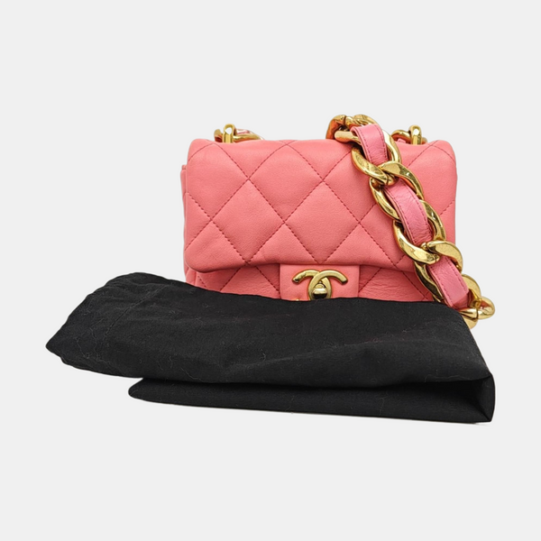 CLASSIC FLAP Mini Quilted Lambskin Pink