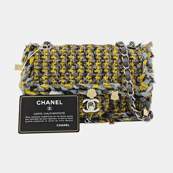 CLASSIC FLAP Medium Quilted Wool Yellow