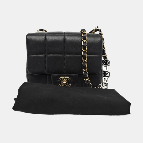 CLASSIC FLAP Mini Quilted Lambskin Black