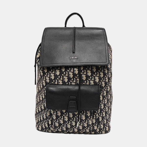 Motion Quilted Canvas Black