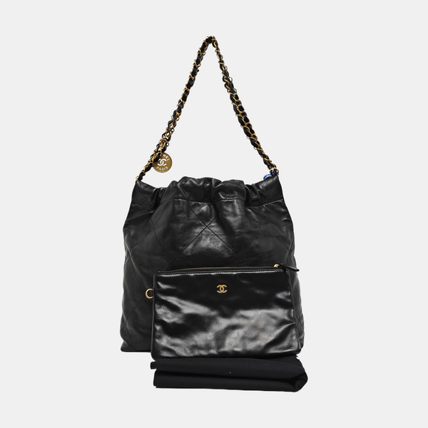 CHANEL 22 Small Quilted Calfskin Black
