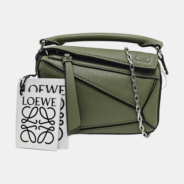 Authenticated pre-owned Puzzle Calfskin Green - Shoulder Bag at Looply