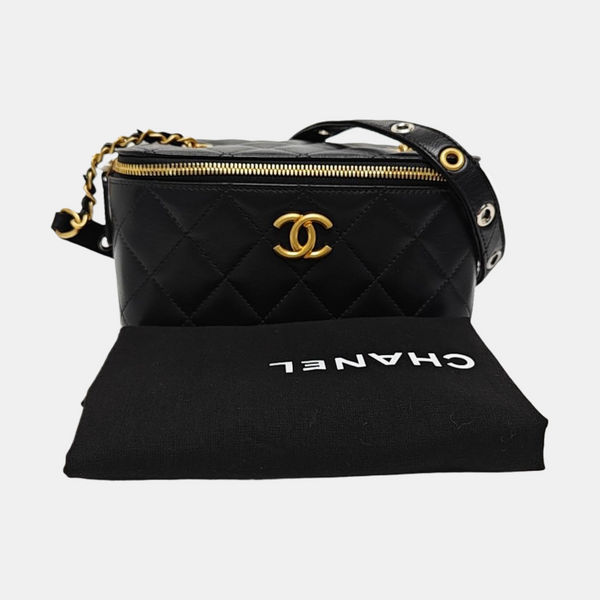 Quilted Lambskin Shoulder Bag Black
