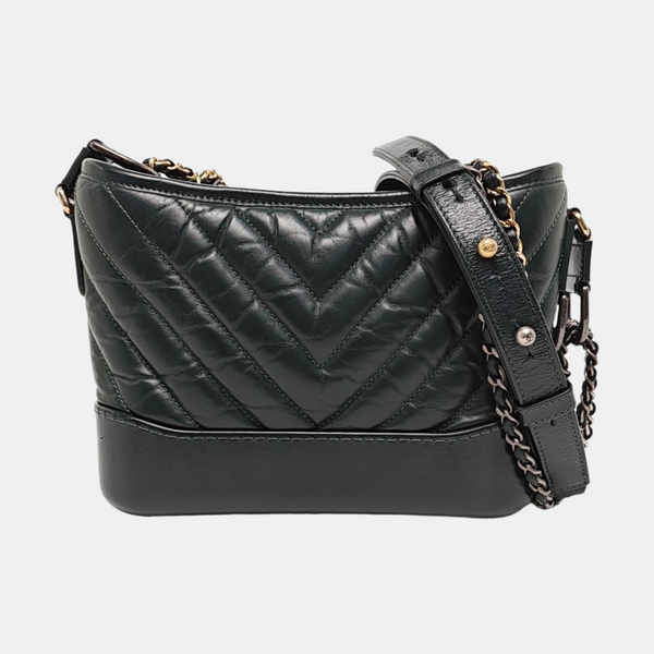 Authenticated pre-owned GABRIELLE Small Chevron, Quilted Calfskin Green - Shoulder Bag at Looply