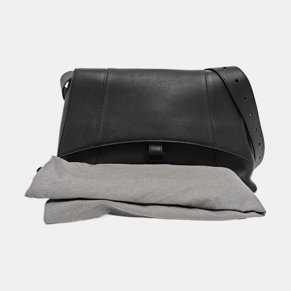 Downtown Medium Calfskin Black