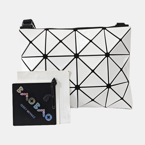 Special Material Shoulder Bag White