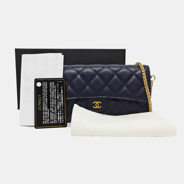 CLASSIC FLAP Mini Quilted Grained Calfskin Blue Wallet