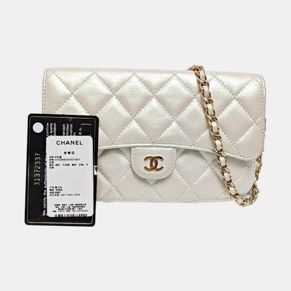 CLASSIC FLAP Mini Quilted Calfskin Metallic
