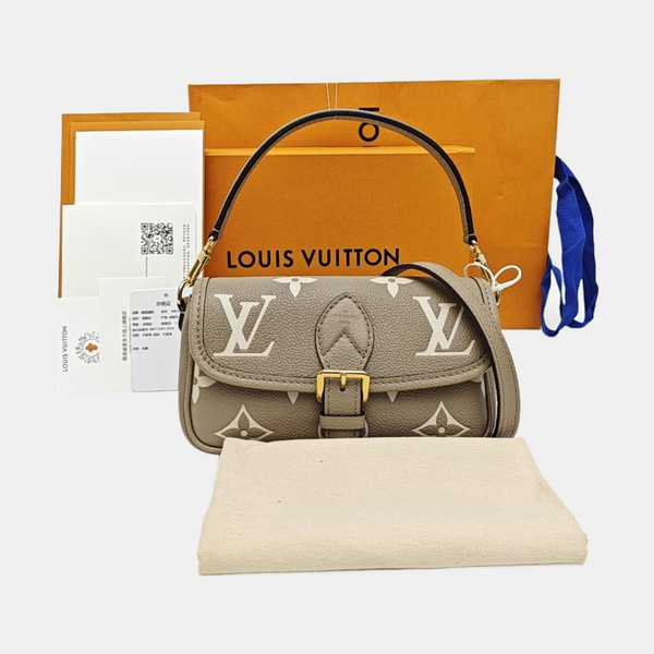DIANE Nano Monogram Calfskin Gray