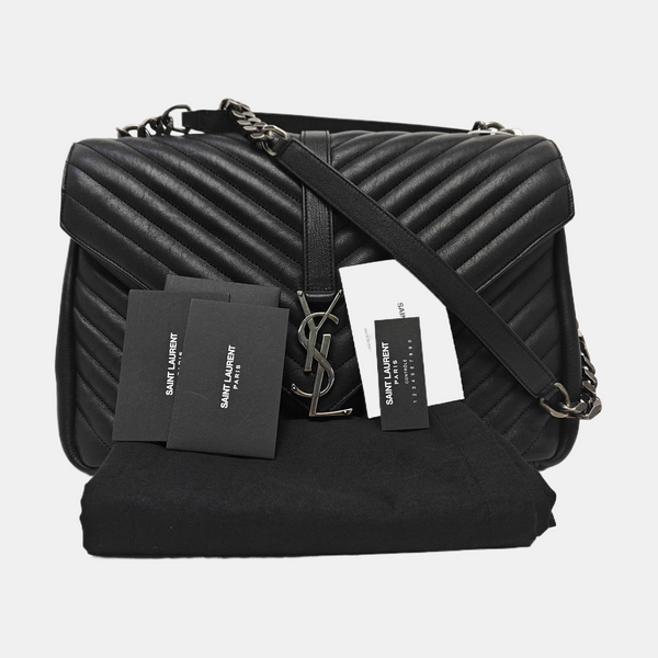 COLLEGE Large Chevron Calfskin Black