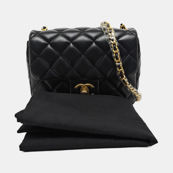 CLASSIC FLAP Mini Quilted Lambskin Black