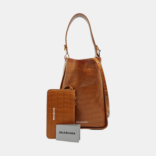 Calfskin Bucket Bag Brown