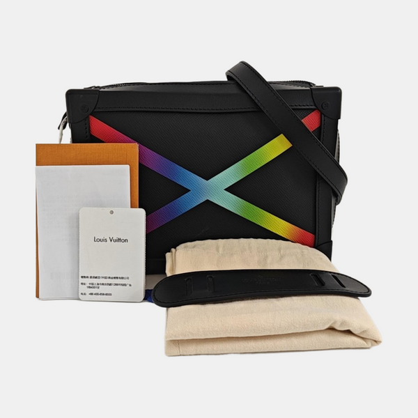 SOFT TRUNK Calfskin Black