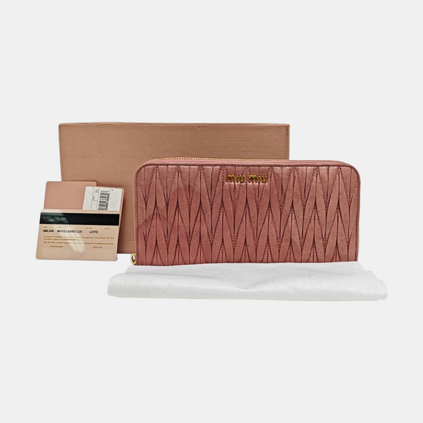 Quilted Lambskin Wallet Pink